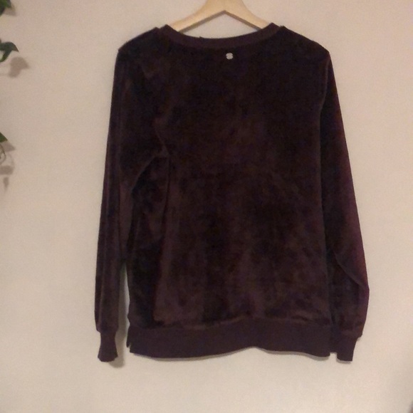 Purple sweater size M - Picture 3 of 3